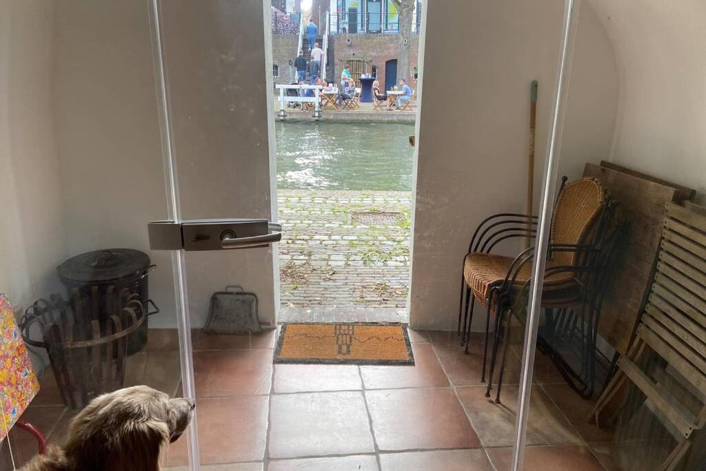 דירות אוטרכט Werfkelder Aan De Oudegracht מראה חיצוני תמונה